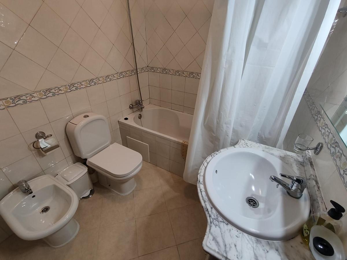 Vivenda Para Ferias Manta Rota Bagian luar foto